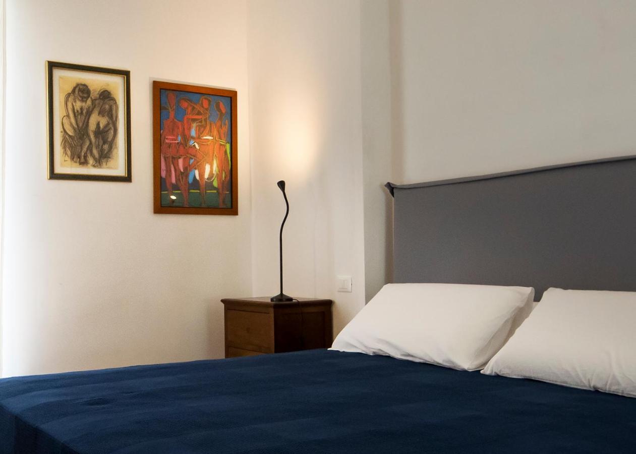 Bric A Brac Eclectic Rooms Uggiano La Chiesa Exterior foto